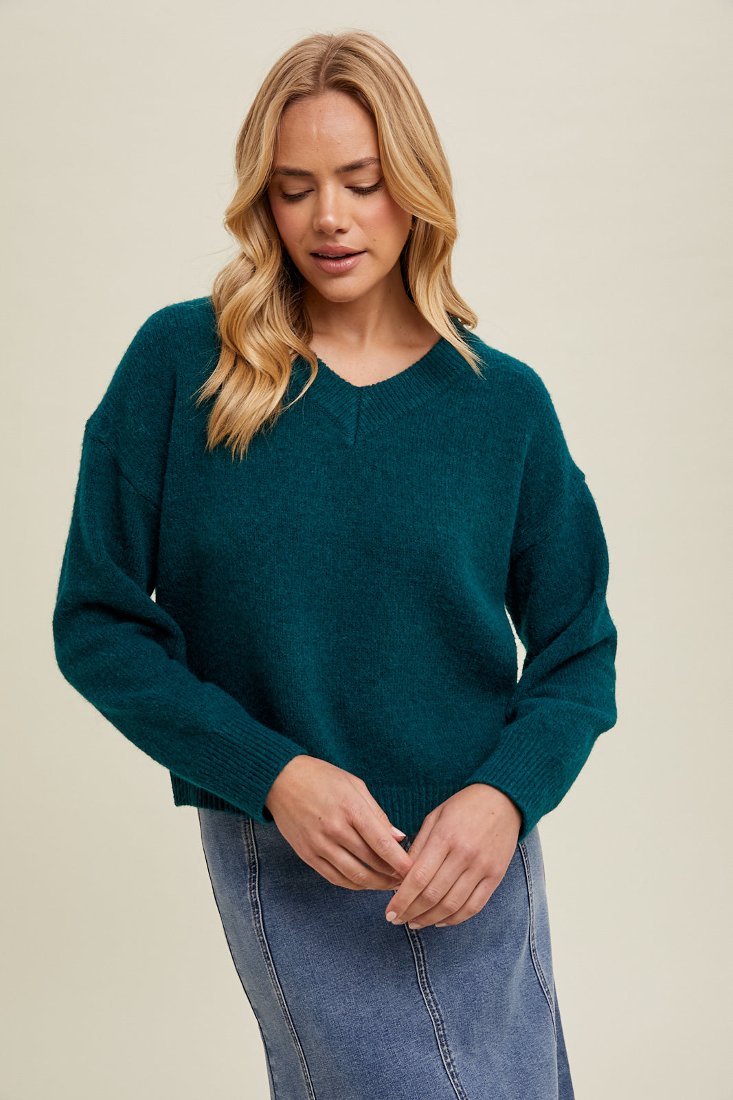 Leesa Classic V Neck Sweater