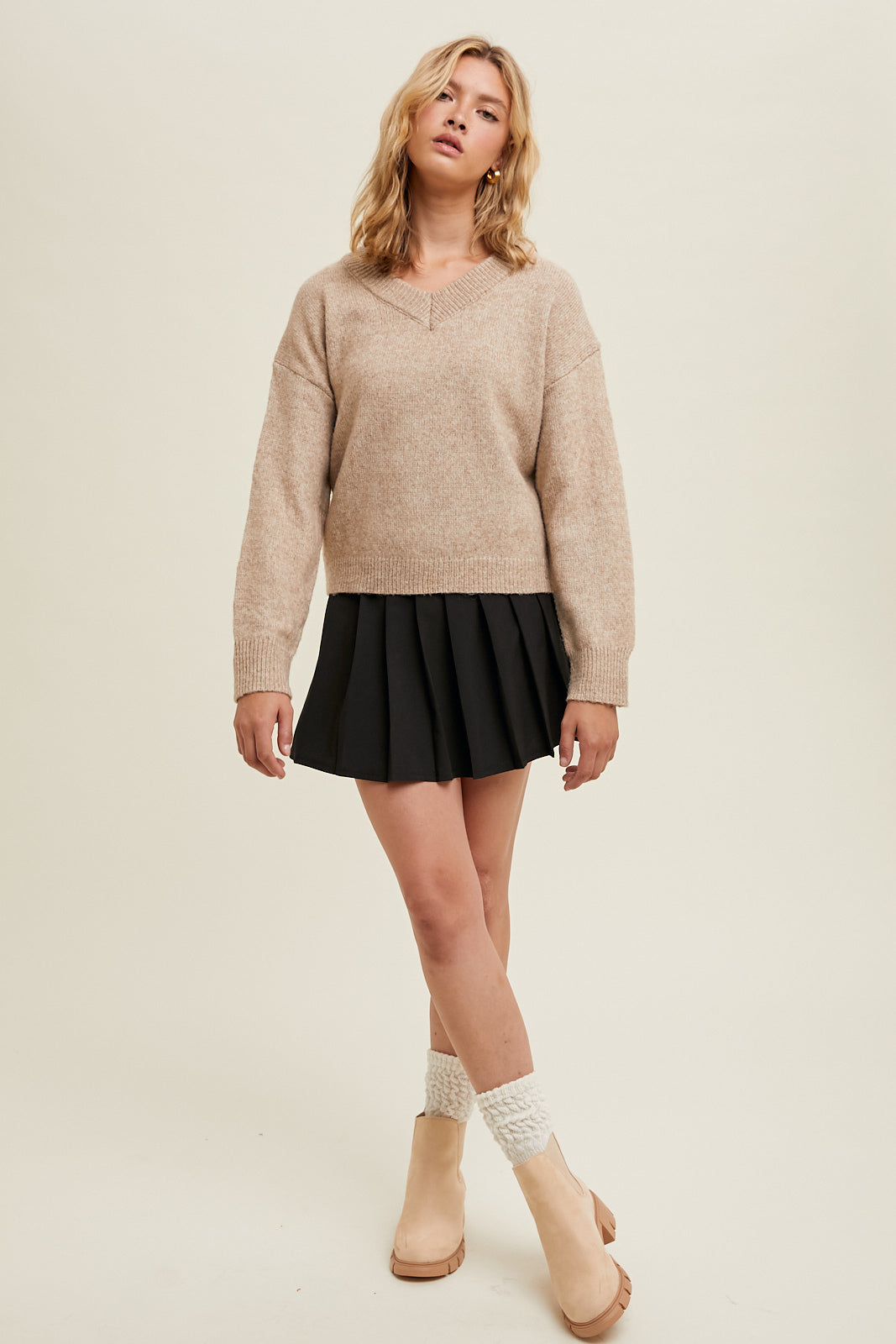 Leesa Classic V Neck Sweater