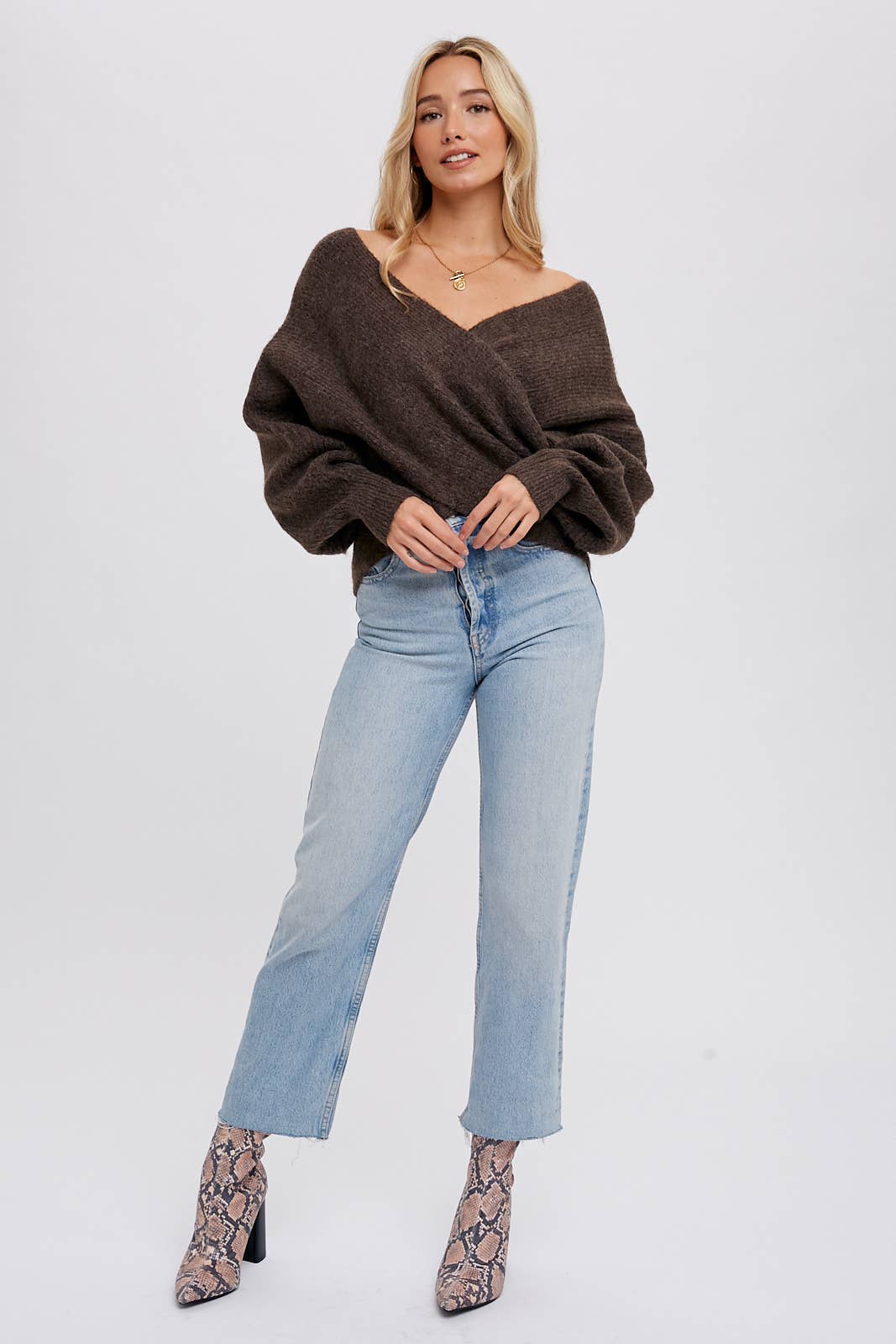 Bluivy - CROSSOVER RIBBED PULLOVER: LATTE / M/L